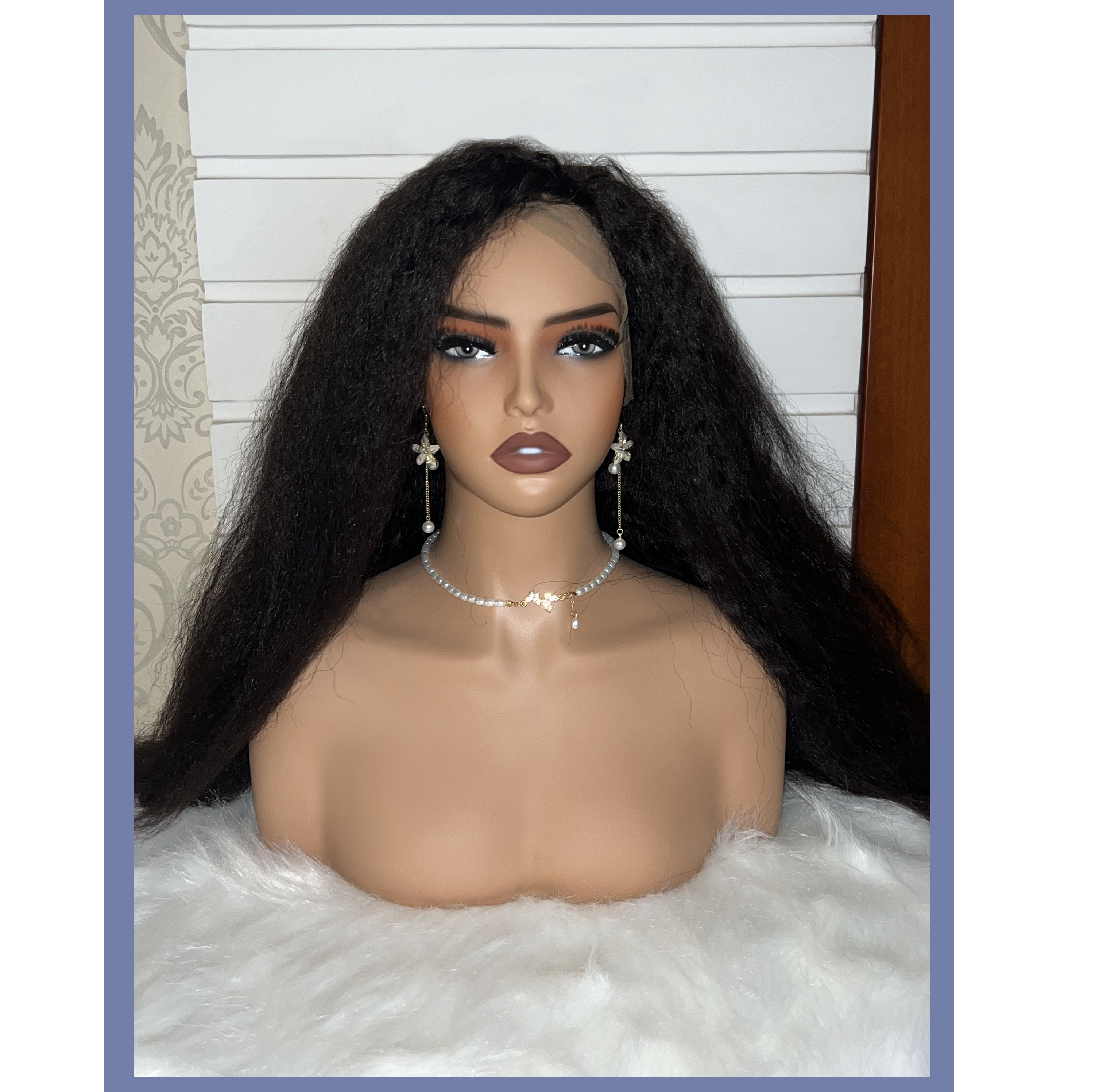 Yaki long hair wig, highlighting the feminine temperament